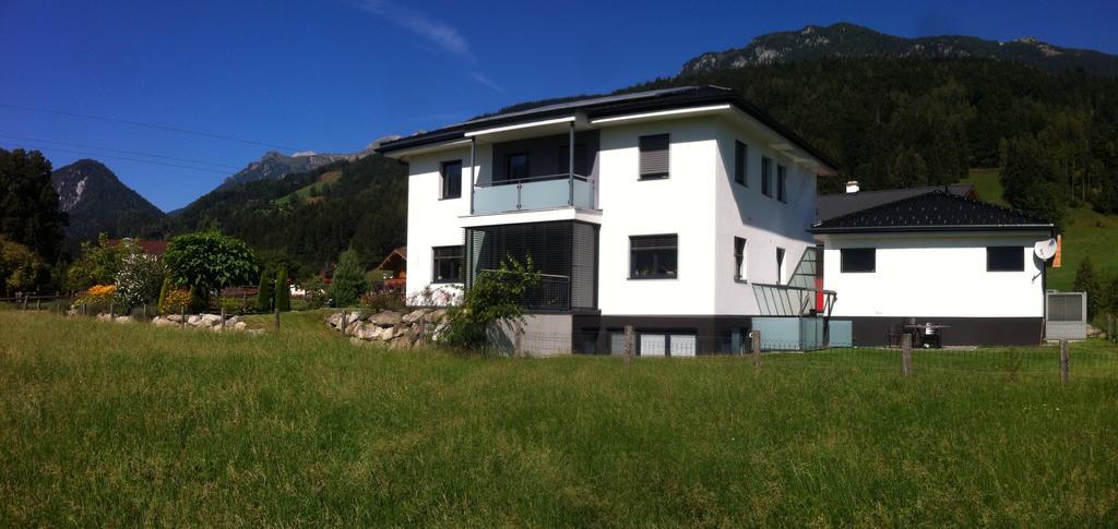 Wm-Appartements Haus im Ennstal Ruang foto